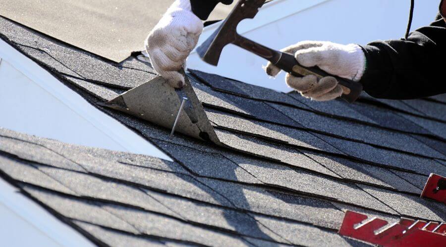 Expert Emergency Roof Repairs services in Ashland, WI